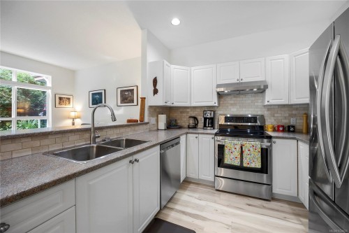 1C-3000 Oak St, Chemainus, BC 