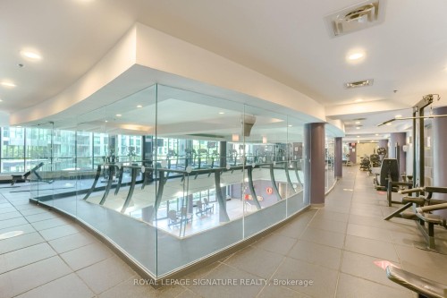 729-231 Fort York Boulevard, Toronto, ON - Indoor Photo Showing Other Room