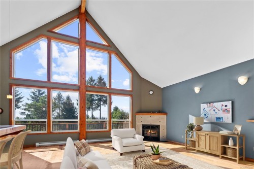 2405 Lindsey Rd, Nanaimo, BC 