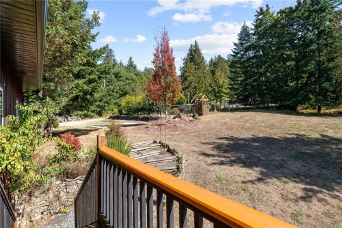 2405 Lindsey Rd, Nanaimo, BC 