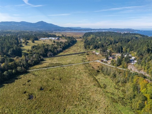 2405 Lindsey Rd, Nanaimo, BC 