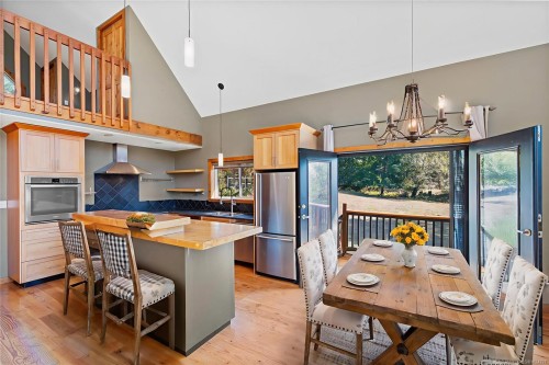 2405 Lindsey Rd, Nanaimo, BC 