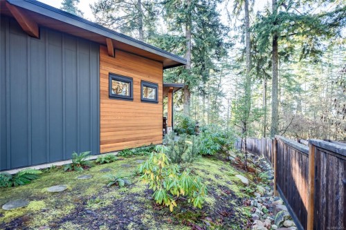 G-221 Glacier View Rd, Comox, BC 