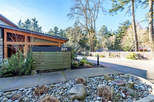 G-221 Glacier View Rd, Comox, BC 