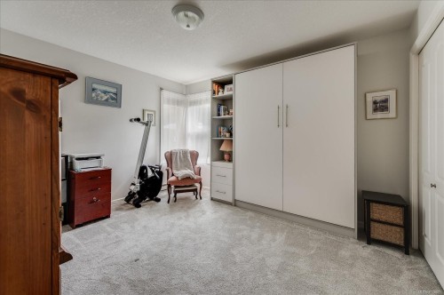 11-820 Chestnut St, Qualicum Beach, BC 