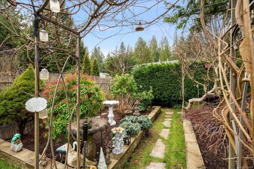 11-820 Chestnut St, Qualicum Beach, BC 