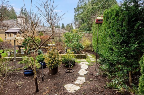 11-820 Chestnut St, Qualicum Beach, BC 