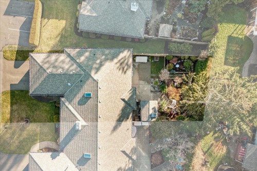 11-820 Chestnut St, Qualicum Beach, BC 