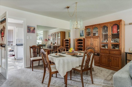 11-820 Chestnut St, Qualicum Beach, BC 