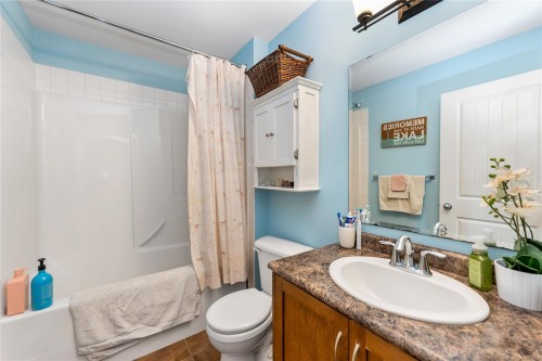 9724 Marble Bay Rd, Lake Cowichan, BC 