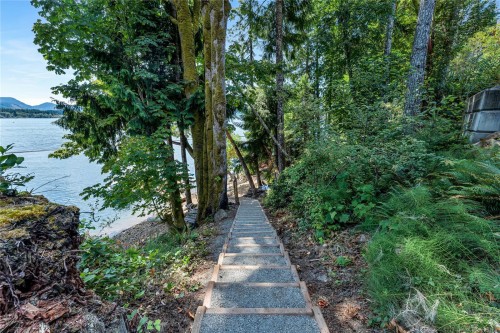 9724 Marble Bay Rd, Lake Cowichan, BC 