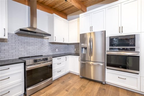 241 Carnegie St, Campbell River, BC 