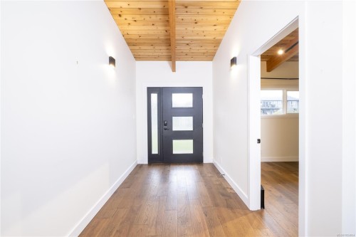 241 Carnegie St, Campbell River, BC 