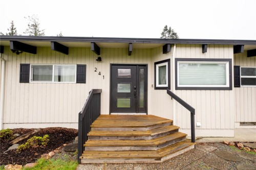 241 Carnegie St, Campbell River, BC 