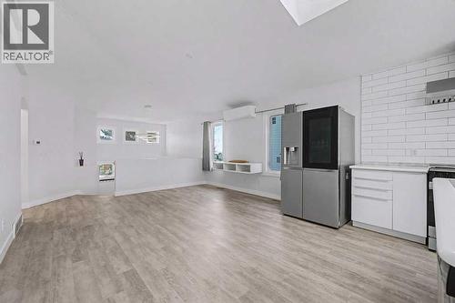 267 Panamount Hill Nw, Calgary, AB - Indoor