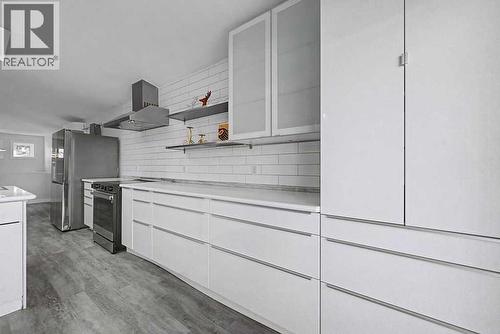 267 Panamount Hill Nw, Calgary, AB - Indoor Photo Showing Kitchen