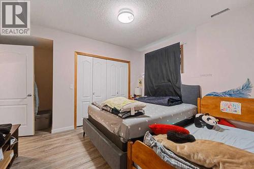 267 Panamount Hill Nw, Calgary, AB - Indoor Photo Showing Bedroom