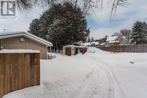 196 Fourth Street, Midland, ON - Outdoor