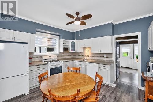 196 Fourth Street, Midland, ON - Indoor