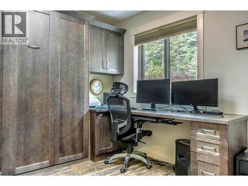 9834 Cathedral Drive, Silver Star, BC - Indoor Photo Showing Office