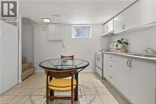 136 Hunter Street W, Hamilton, ON - Indoor