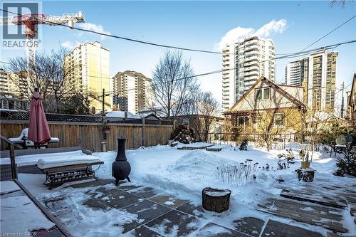 136 Hunter Street W, Hamilton, ON - Outdoor