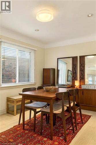 136 Hunter Street W, Hamilton, ON - Indoor Photo Showing Other Room