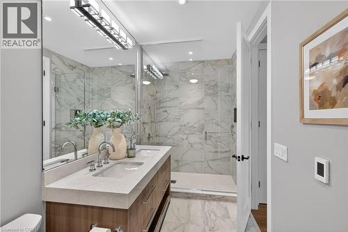 New Custom made mirror - 123 Maurice Drive Unit# 401, Oakville, ON - Indoor Photo Showing Bathroom