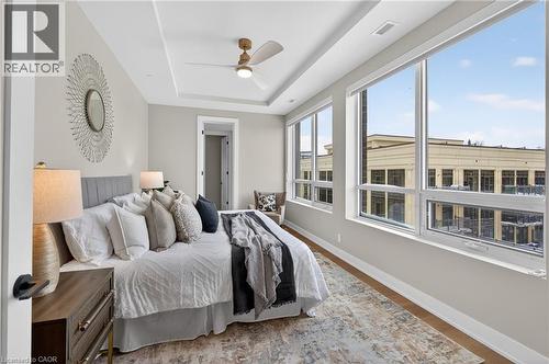 Primary Suite 2 - 123 Maurice Drive Unit# 401, Oakville, ON - Indoor