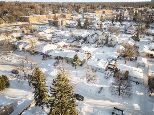 1016 Radisson Ave, Winnipeg, MB 