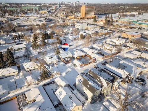 1016 Radisson Ave, Winnipeg, MB 