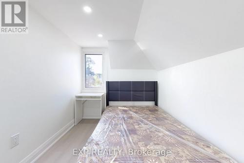 685 Jane Street, Toronto, ON - Indoor Photo Showing Bedroom