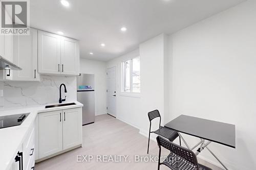 685 Jane Street, Toronto, ON - Indoor Photo Showing Kitchen