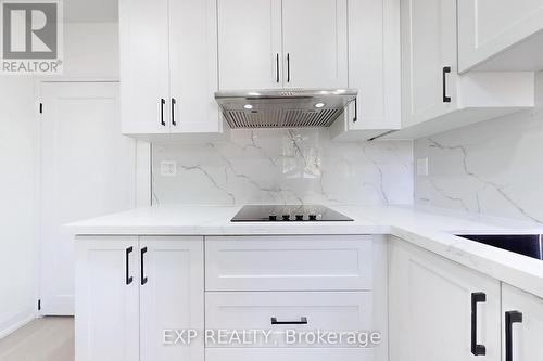 685 Jane Street, Toronto, ON - Indoor Photo Showing Kitchen