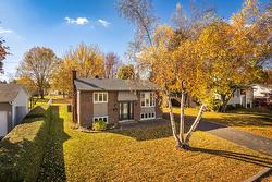 86 Rue Deslauriers  Beloeil, QC J3G 3E1