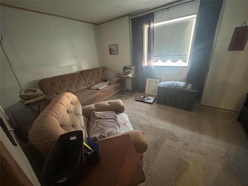 23 Shay Crescent, Winnipeg, MB - Indoor Photo Showing Other Room