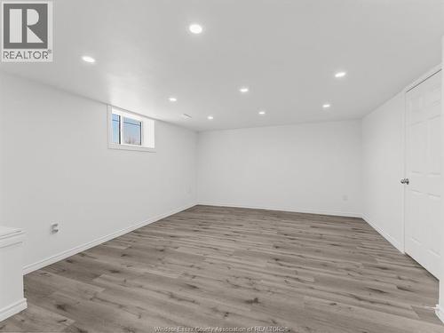 1457 S Cameron Boulevard, Windsor, ON - Indoor Photo Showing Other Room