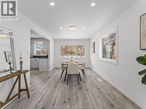 1457 S Cameron Boulevard, Windsor, ON - Indoor