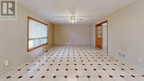 62 Langstaff Road W, Richmond Hill, ON - Indoor