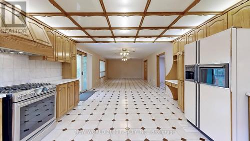 62 Langstaff Road W, Richmond Hill, ON - Indoor