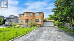 62 LANGSTAFF ROAD W Richmond Hill, ON L4C 6N3