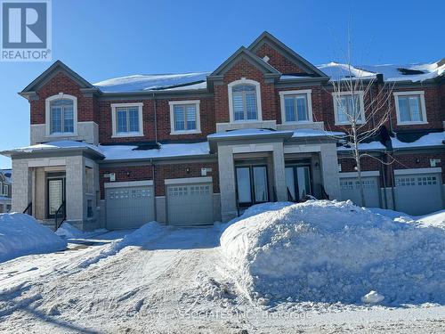 71 SCHMELTZER CRESCENT  Richmond Hill, ON L4E 1J1