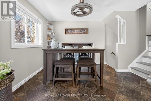 535 Shingle Bridge Place, Cambridge, ON - Indoor Photo Showing Other Room