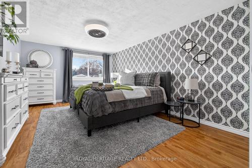 535 Shingle Bridge Place, Cambridge, ON - Indoor Photo Showing Bedroom