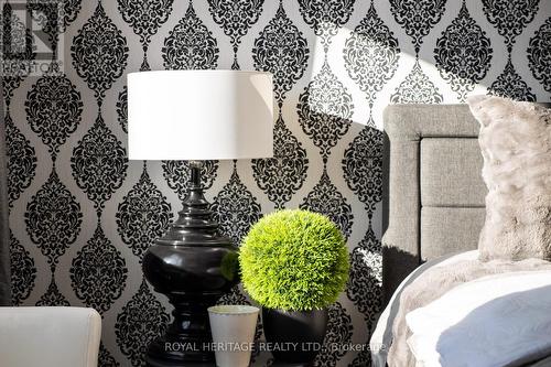 535 Shingle Bridge Place, Cambridge, ON - Indoor Photo Showing Bathroom