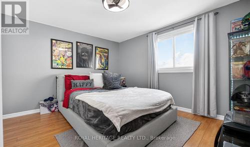 535 Shingle Bridge Place, Cambridge, ON - Indoor Photo Showing Bedroom