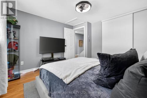 535 Shingle Bridge Place, Cambridge, ON - Indoor Photo Showing Bedroom