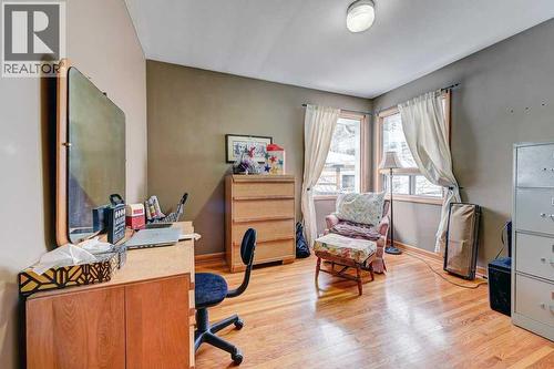 1455 Russell Road Ne, Calgary, AB - Indoor