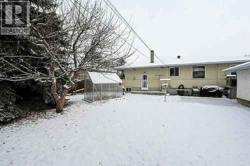 1455 Russell Road Ne, Calgary, AB - Outdoor