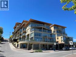 250 MARINA Way Unit# 204  Penticton, BC V2A 1H4